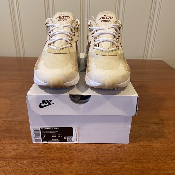 Women's Nike Air Max 270 React Sneakers AT6174-700 - Picture 3 of 13